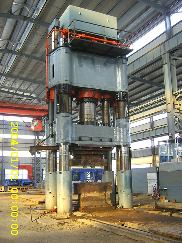 自由(you)鍛造液壓機